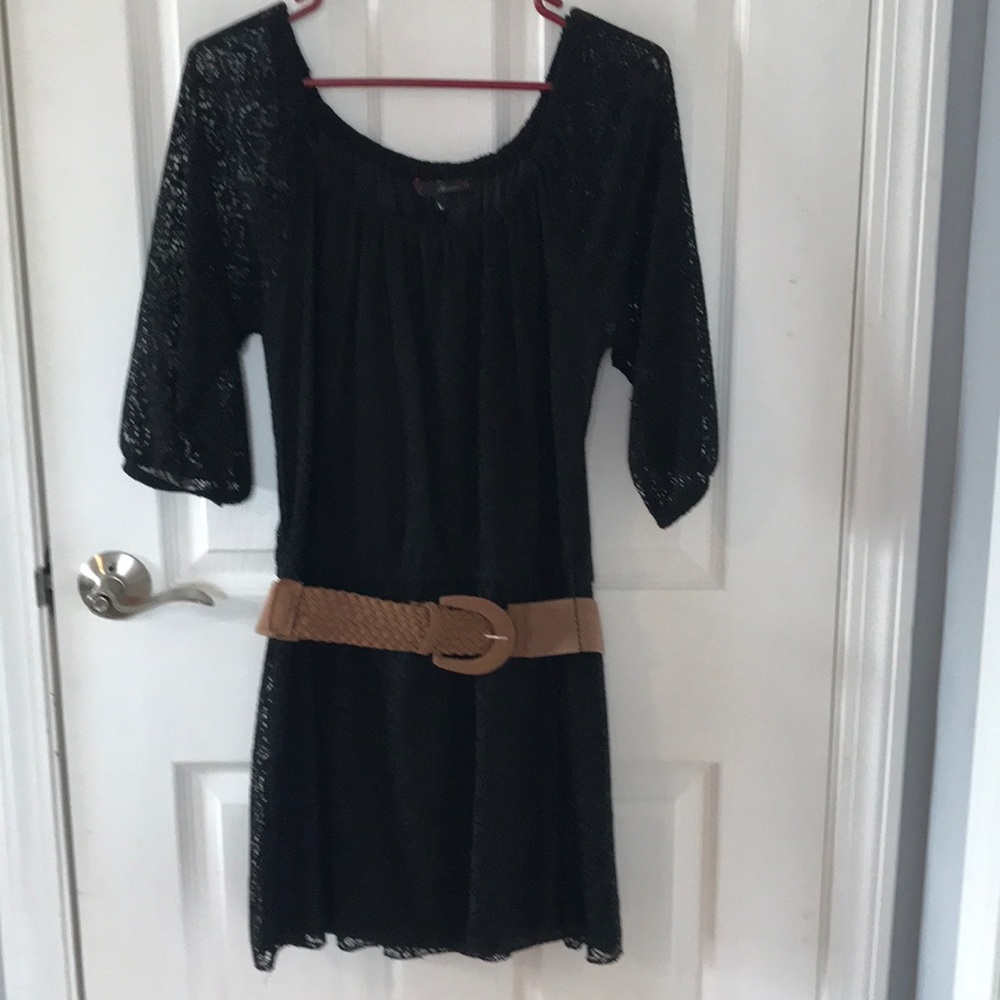 Dress with belt